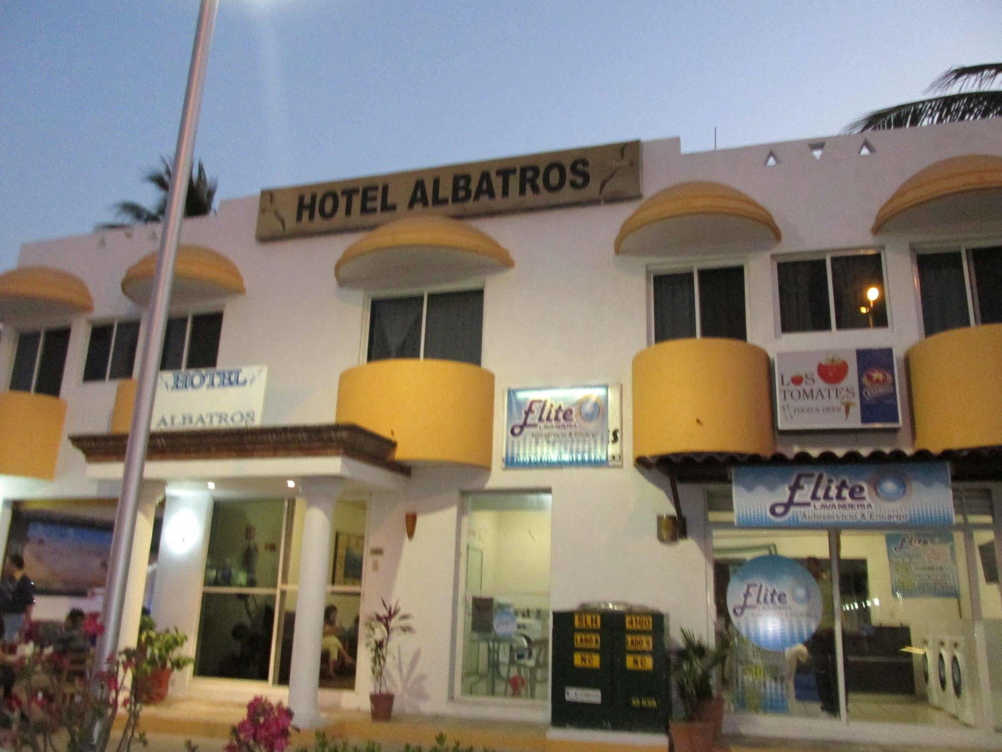 Hotel Albatros Manzanillo Ngoại thất bức ảnh
