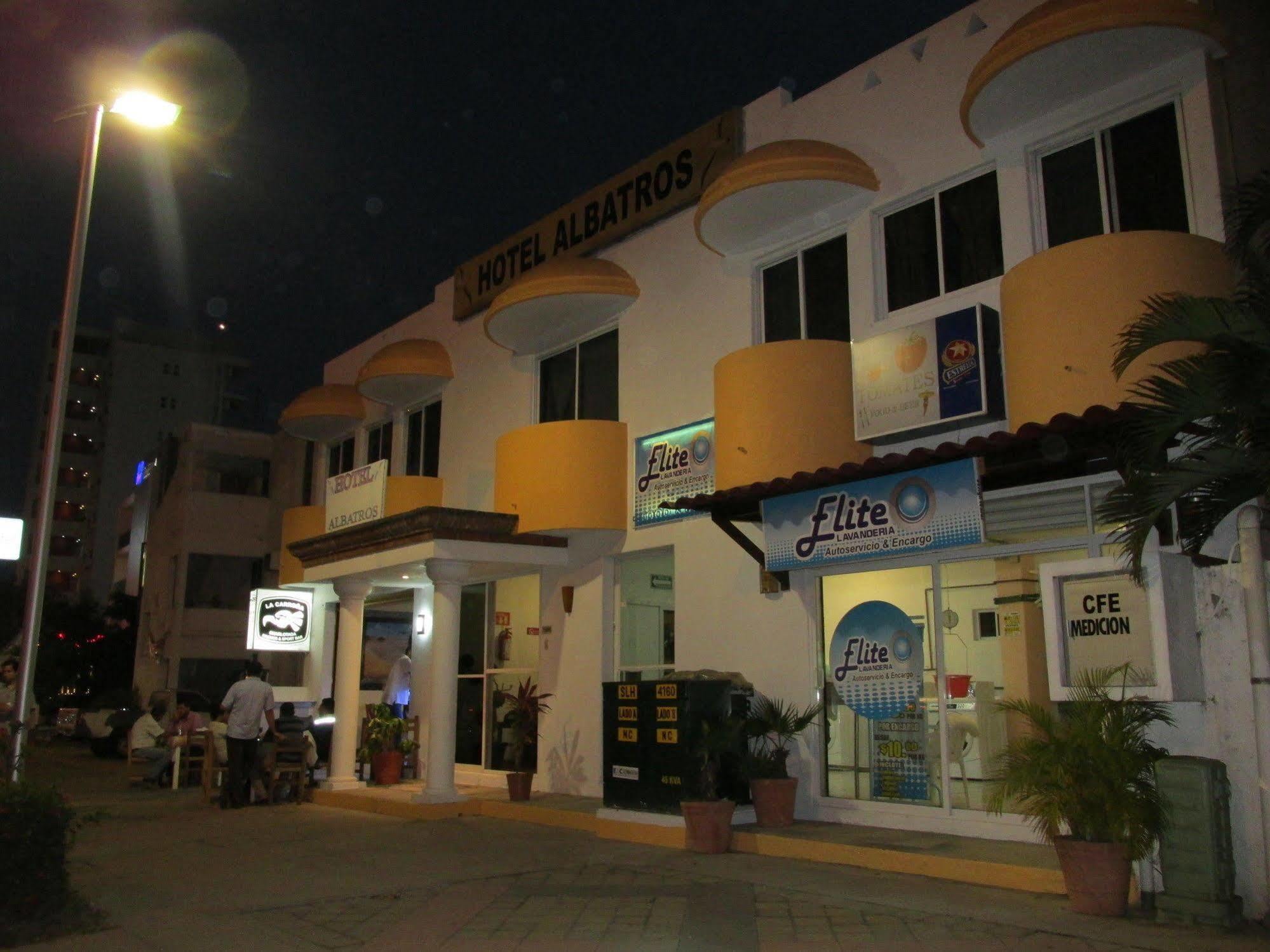 Hotel Albatros Manzanillo Ngoại thất bức ảnh