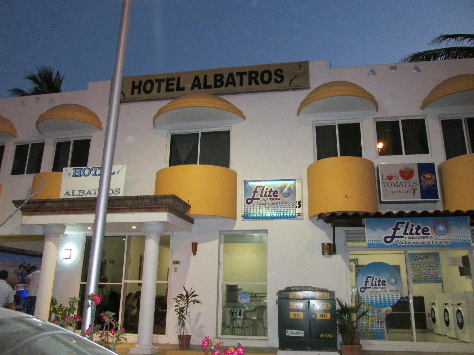 Hotel Albatros Manzanillo Ngoại thất bức ảnh
