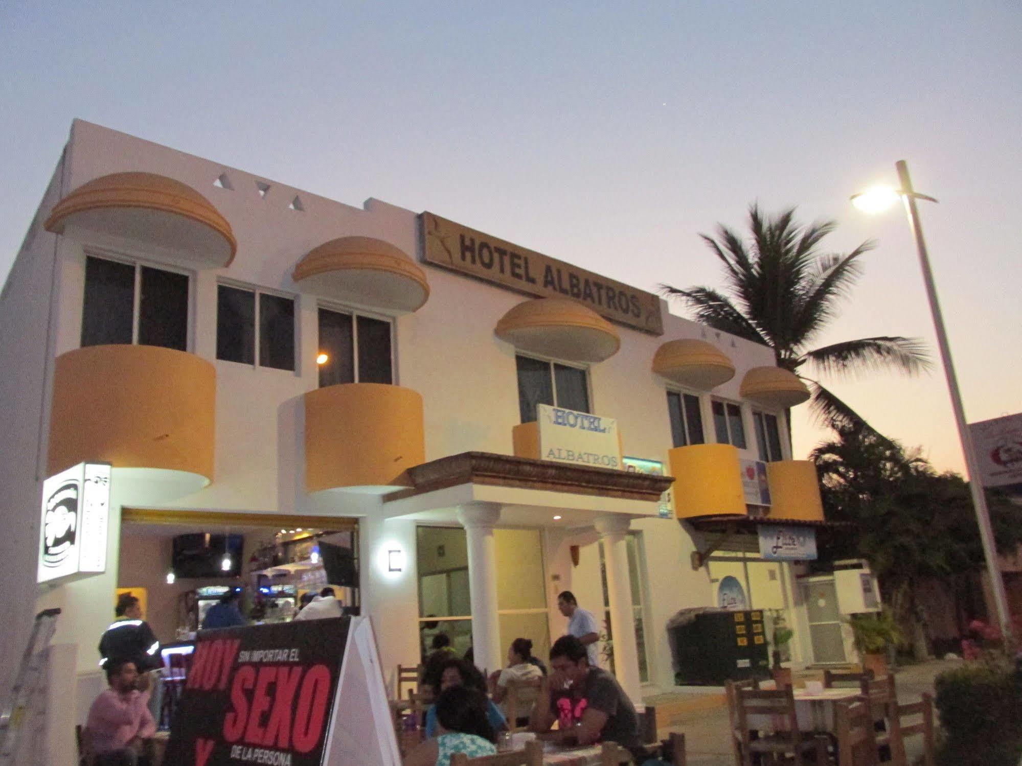 Hotel Albatros Manzanillo Ngoại thất bức ảnh