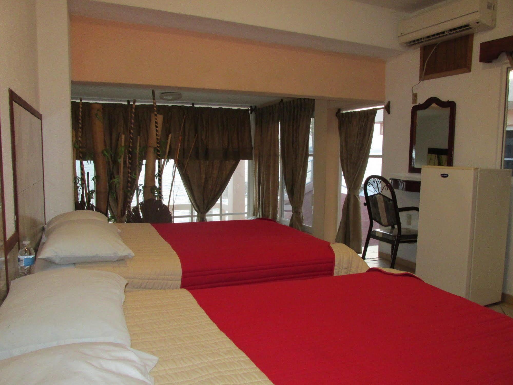Hotel Albatros Manzanillo Ngoại thất bức ảnh