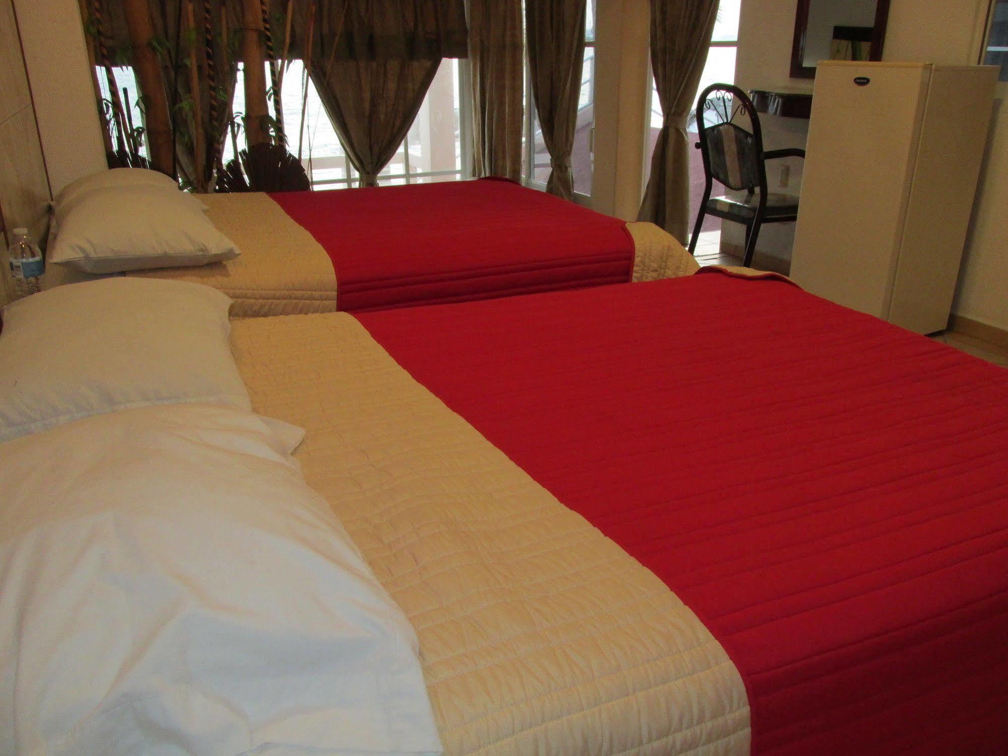 Hotel Albatros Manzanillo Ngoại thất bức ảnh